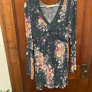 Floral flowy dress